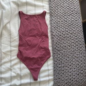 Lululemon body suit